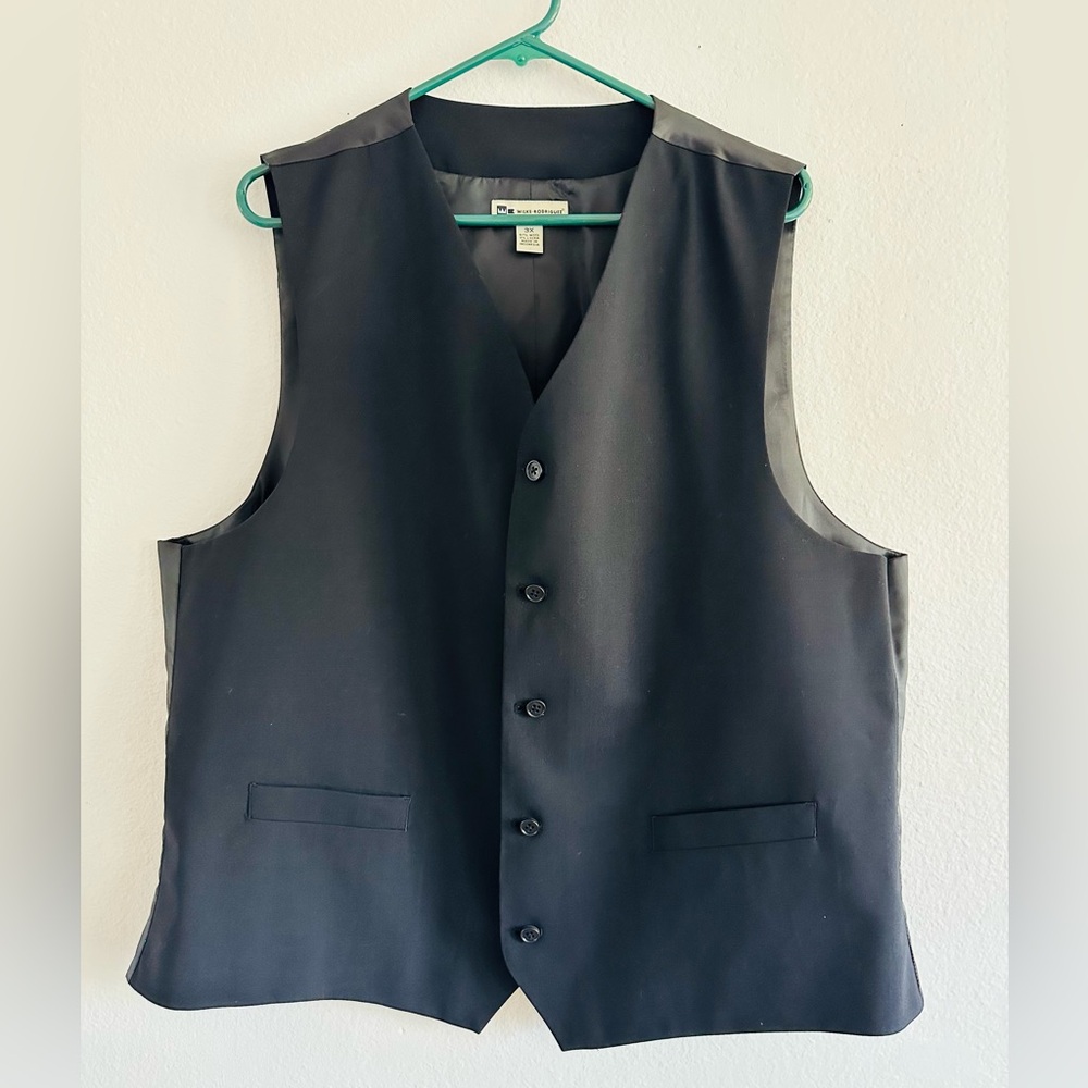 NWOT Wilke-Rodrigues men’s tuxedo wool vest - black buttons up size 3XL